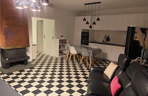 Colombes Apartment | Magnificent house in downtown colombes 15 minutes from paris
