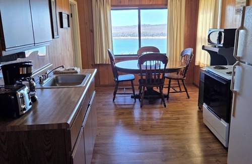 Mountain Home Condo | Magnificent Lake Norfork Condo #15 Located at Teal Point Resort