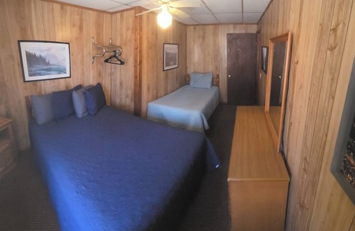 Mountain Home Condo | Magnificent Lake Norfork Condo #15 Located at Teal Point Resort