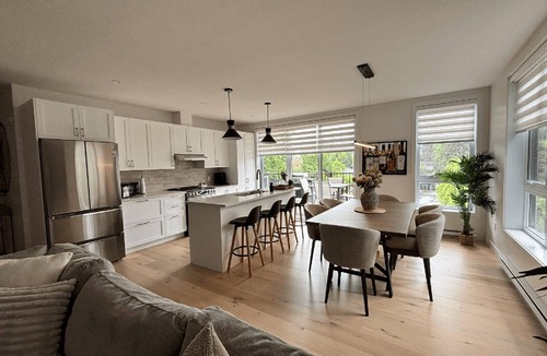 Mont-Tremblant Apartment | Magnificent luxury condo located in Mont-Tremblant. In the heart of the village