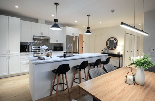 Mont-Tremblant Apartment | Magnificent luxury condo located in Mont-Tremblant. In the heart of the village