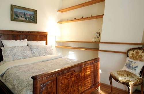 Bram House | Magnificent mansion in the heart of the city of Bram
