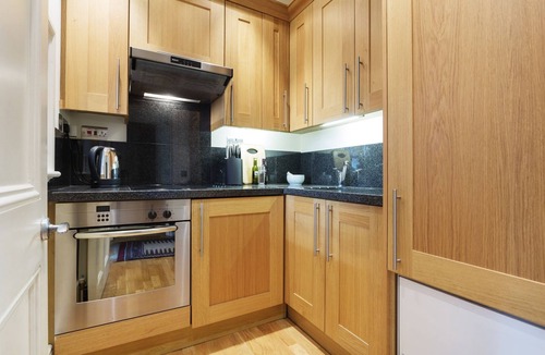 City of Westminster Apartment | Magnificent Marble Arch, by Veeve