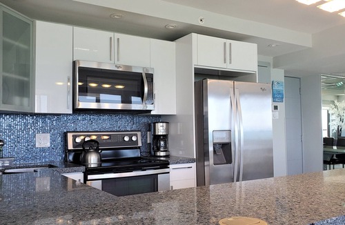 Mid Beach Apartment | Magnificent Modern Direct Oceanfront 3 Bedroom - 1401