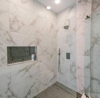 West Bucktown House | MAGNIFICENT NEW Home w/8 Beds & Free Parking