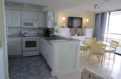Bethany Beach Condo | Magnificent Ocean Front. Beautiful five-star. Perfect, quiet get-away.