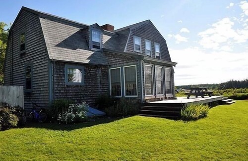 Martinsville House | Magnificent Oceanfront Home on Penobscot Bay