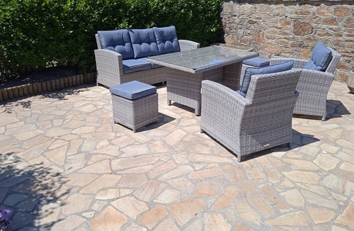 Landunvez House | Magnificent Penn-Ar-Bed villa with jacuzzi, seafront