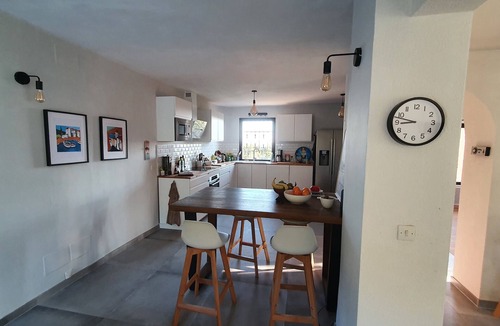 Ceret Villa | Magnificent pool villa between sea and mountains