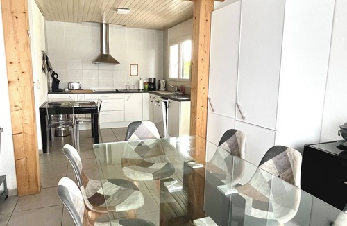 Sainte-Eulalie-en-Born Villa | Magnificent, recently renovated villa with private pool and wooded grounds.