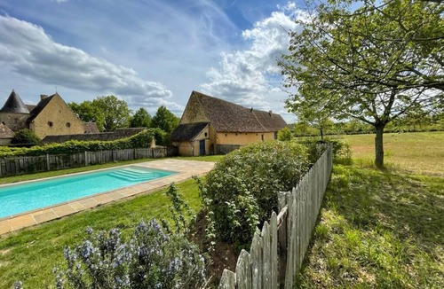 Saint-Celerin House | Magnificent restored manor house