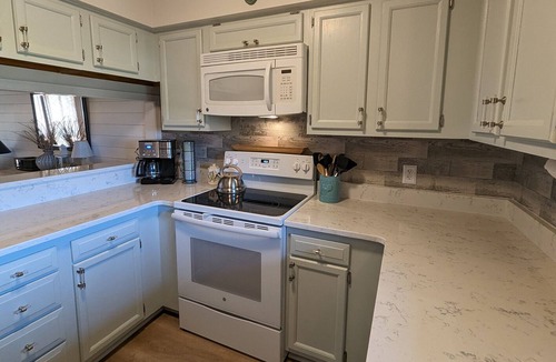 Caswell Beach Condo | Magnificent Second-Floor Ocean-View Condo