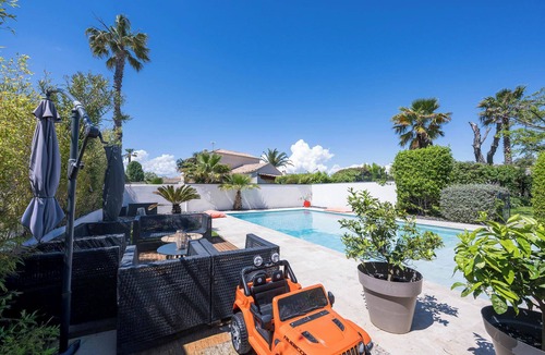 Perols Villa | Magnificent single storey villa 260 m2 superb swimming pool - 4 bedrooms 3 bathrooms