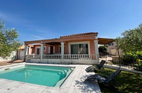 Manduel Villa | Magnificent Southern Villa