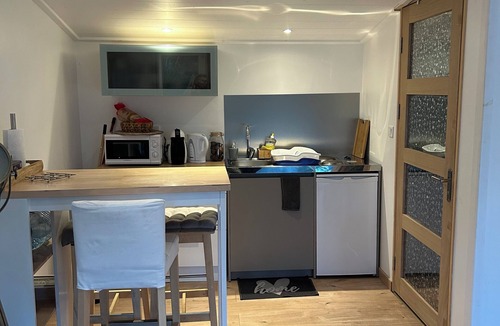 Lavau-sur-Loire Apartment | Magnificent Studio Pool and SPA