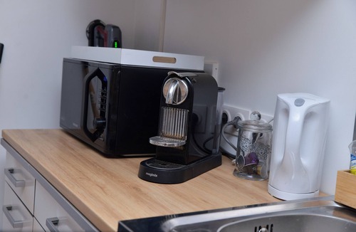 Lavau-sur-Loire Apartment | Magnificent Studio Pool and SPA