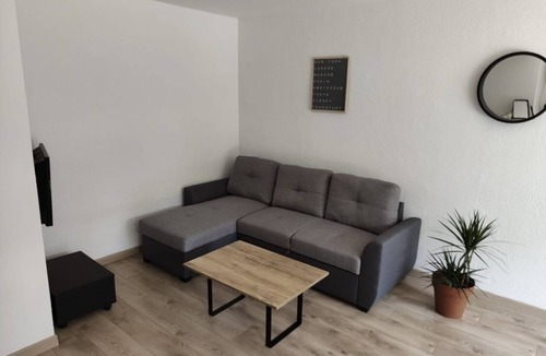 La Gare Apartment | Magnificent T2 with garden - sleeps 4