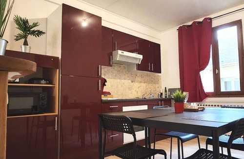 Old Town Apartment | Magnificent Triplex, 5 mn from the Cathedral of Tours, refurbished