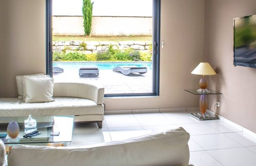 Villette-dʼAnthon Villa | ♥️ MAGNIFICENT VILLA +260 M2 SWIMMING POOL PARKING