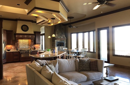 Canada Hills Estates House | Magnificent views in Oro Valley!