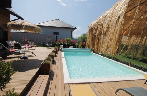 Viviers-du-Lac Villa | Magnificent villa with heated pool air conditioning