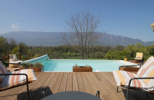 Viviers-du-Lac Villa | Magnificent villa with heated pool air conditioning