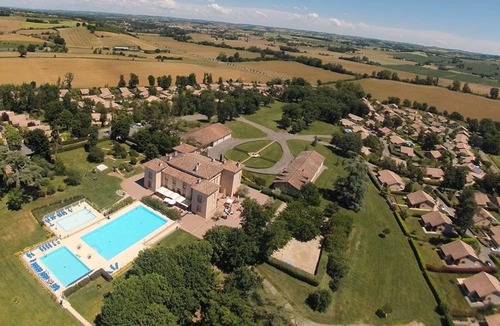 Lombez Villa | Magnificent Villa - Domaine Château de Barbet