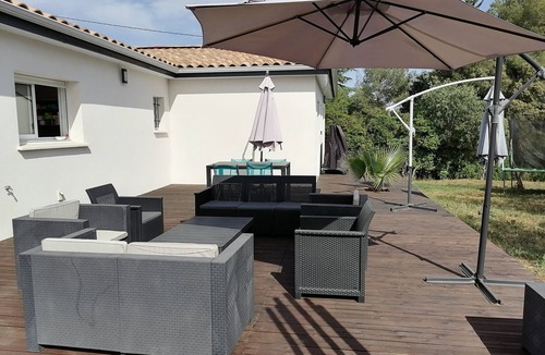 Aubais House | Magnificent villa for rent close to beaches