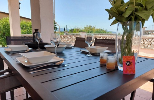 L'Escala Villa | Magnificent villa with private pool.