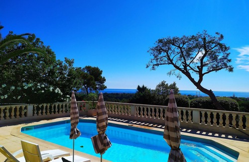 Antibes Villa | Magnificent villa with panoramic sea view
