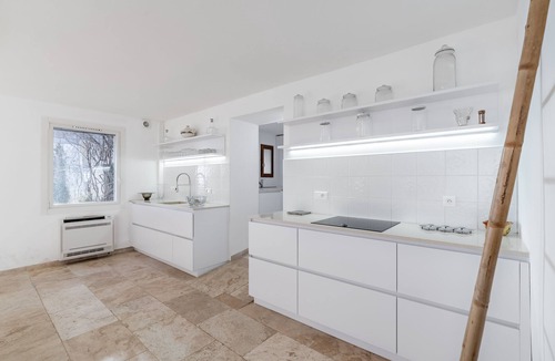 Le Mourillon Villa | Magnificent waterfront home