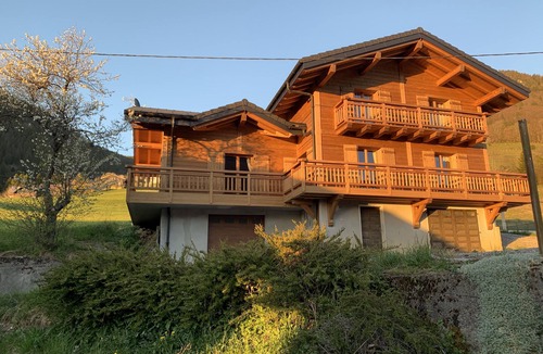 Vacheresse Ski Chalet | MAGNIFICENT WOODEN CHALET