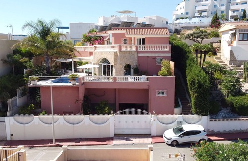 Peniscola Villa | MAGNIFICENTLY DECORATED LUXURY VILLA sea view and chateau 9 beds