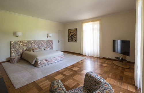 Montagnac Other | Magnificient Renaissance Style Castle In A 160 Hectare Property.