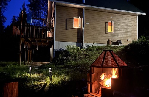 Saint-Alexis-des-Monts Ski Chalet | Magnifique Chalet En Bord De Rivière