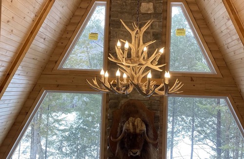 Trois-Rives Ski Chalet | Magnifique Chalet A-frame sur la Riviere
