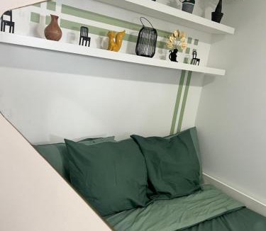 Conflans-Sainte-Honorine Apartment | Magnifique T1 bis à 30 min de La Défense.