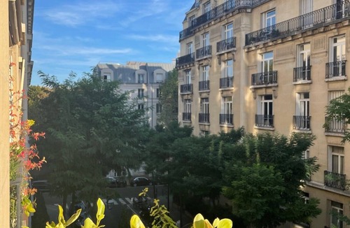 Neuilly-sur-Seine Apartment | Magnifique Appartement Familial. Central, Proche des Commerces et des Transports