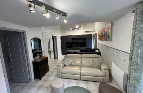 La Celle-sous-Gouzon Apartment | Magnifique Apparetement 4 personnes - Proche toutes commodité