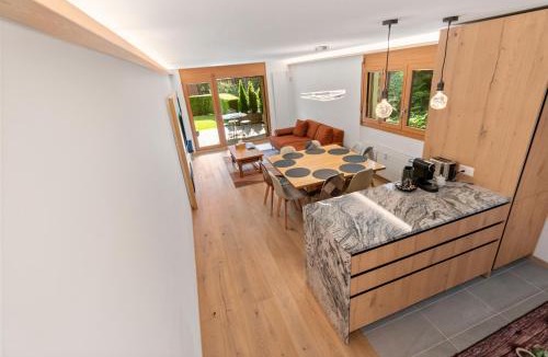Noes Apartment | Magnifique appartement avec piscine