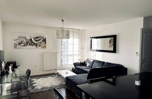 Neudorf Est Apartment | Magnifique Appartement