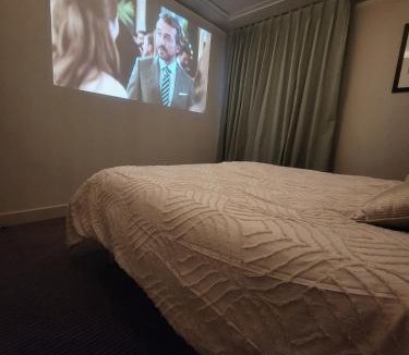 Juvignac Apartment | Magnifique appartement 4 étoiles piscine 2 min de Montpellier