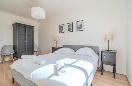 La Celle-sous-Gouzon Apartment | Magnifique appartement proche Disney & Paris 4p