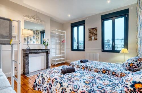Dieppe Apartment | Magnifique Duplex plein centre ville - 15 pers - 200m2 - 600m plage !