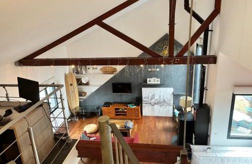 Miroir - Batignolles Apartment | Magnifique loft 130m2 Le Mans