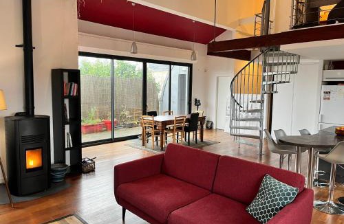 Miroir - Batignolles Apartment | Magnifique loft 130m2 Le Mans