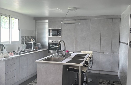 Jouy-le-Moutier House | Magnifique Maison Moderne