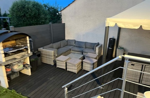 Jouy-le-Moutier House | Magnifique Maison Moderne