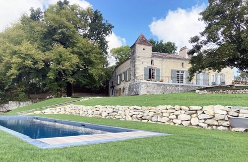 Bardou Villa | Magnifique Maison Ancienne Avec Piscine et vue