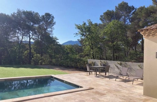 Faucon House | Magnifique Maison Neuve